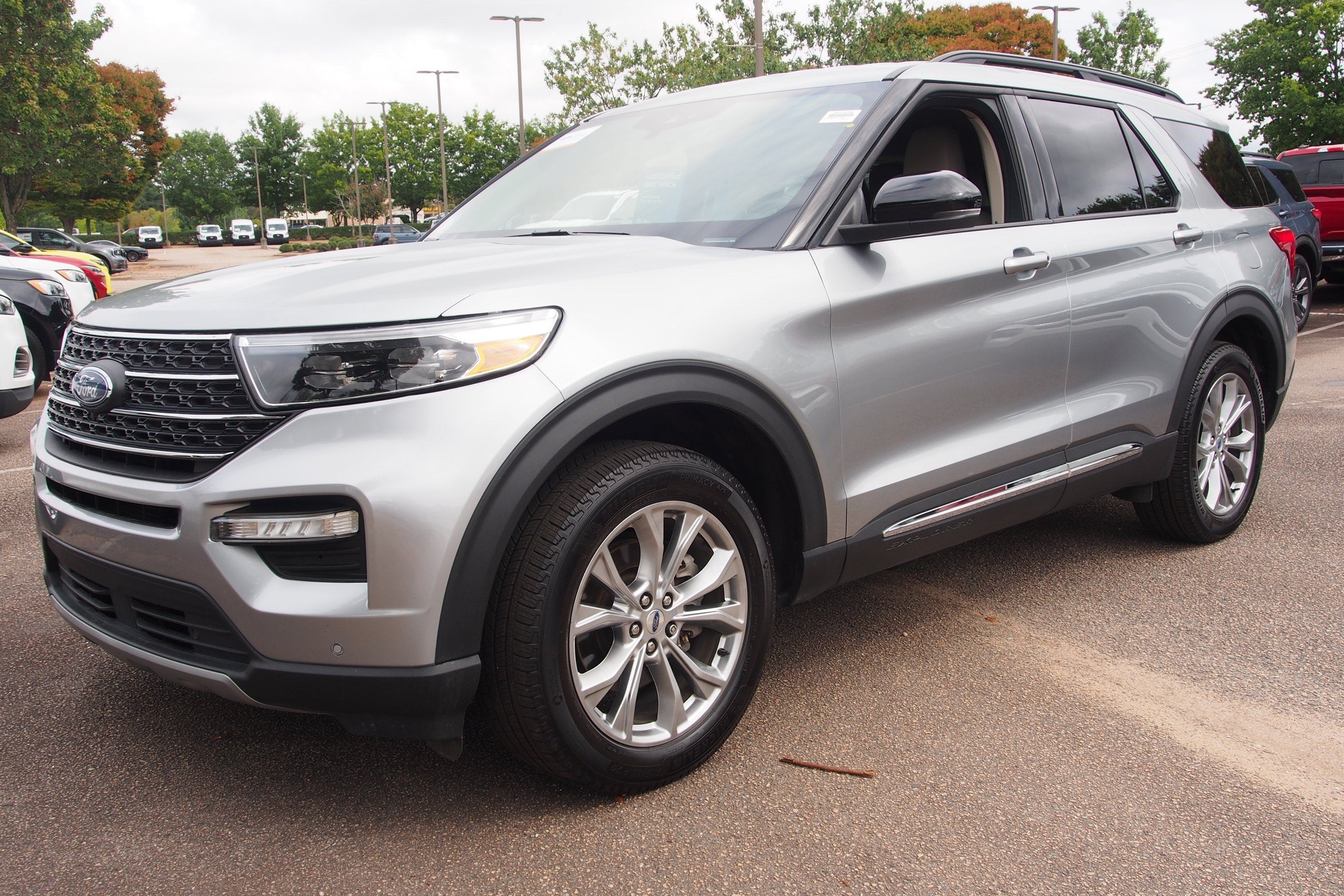 2024 Ford Explorer XLT