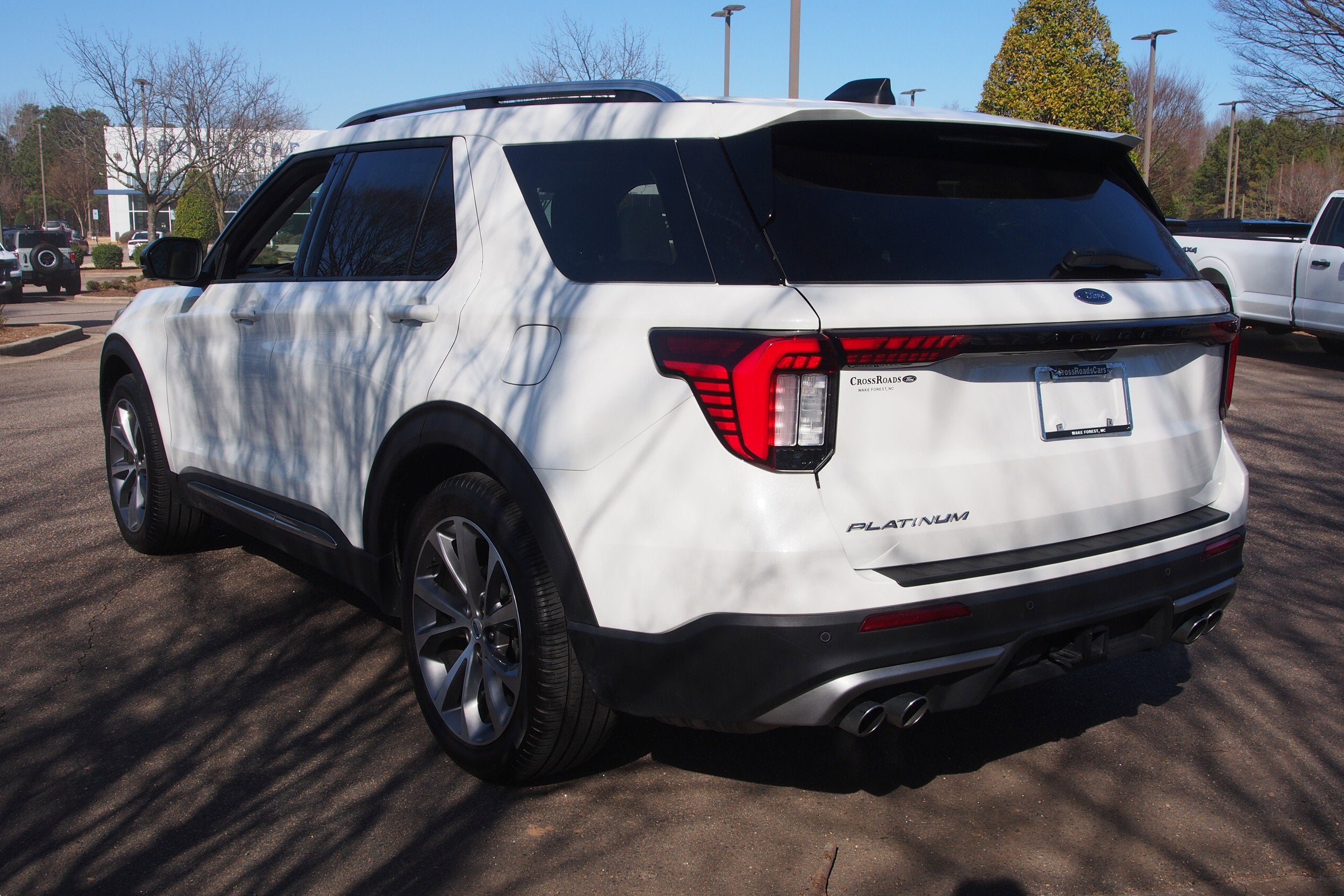 2025 Ford Explorer Platinum