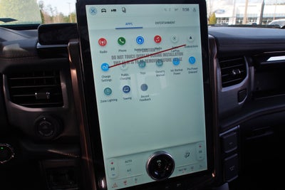 2025 Ford F-150 Lightning LARIAT