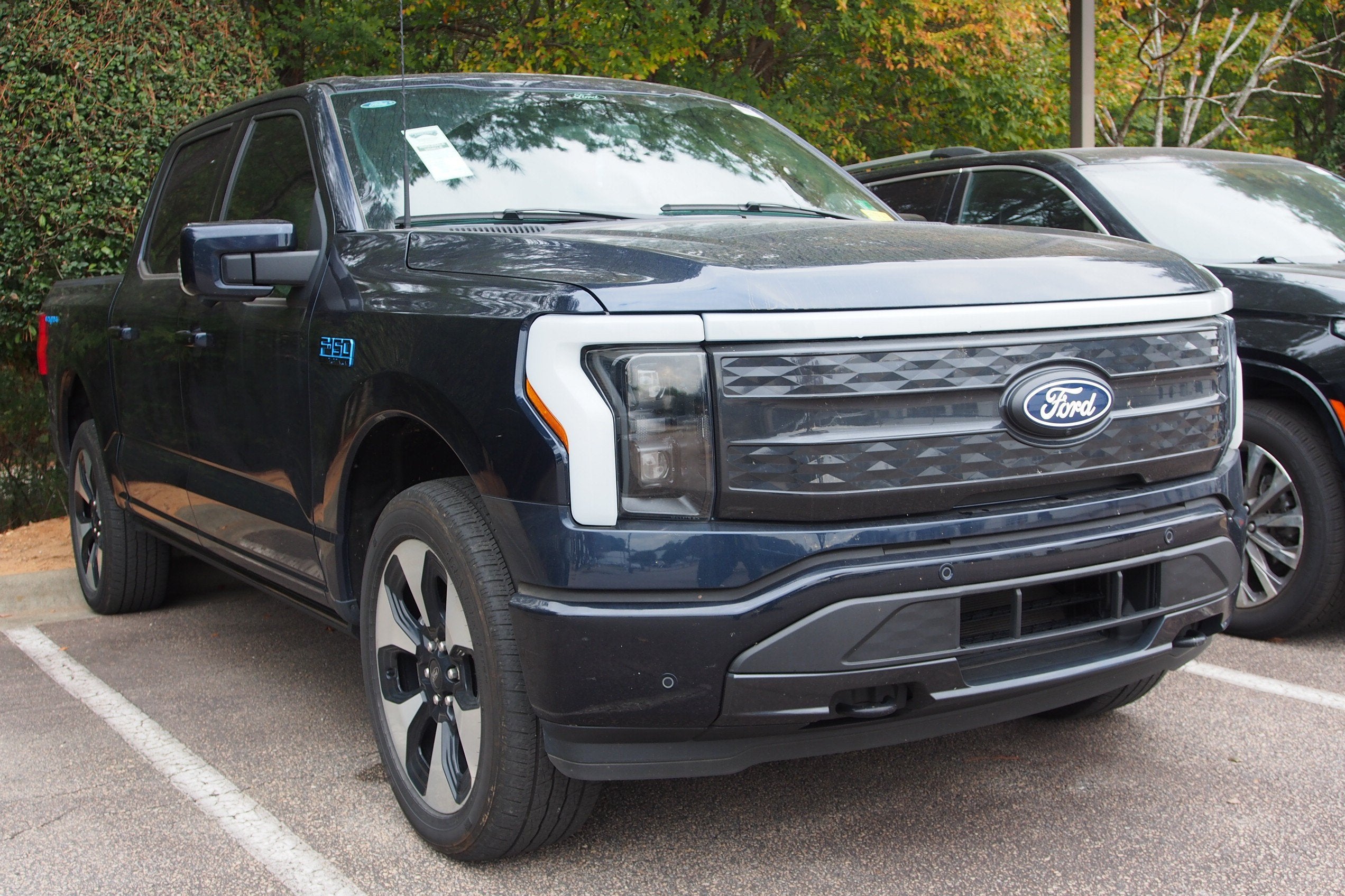 2024 Ford F-150 Lightning Platinum