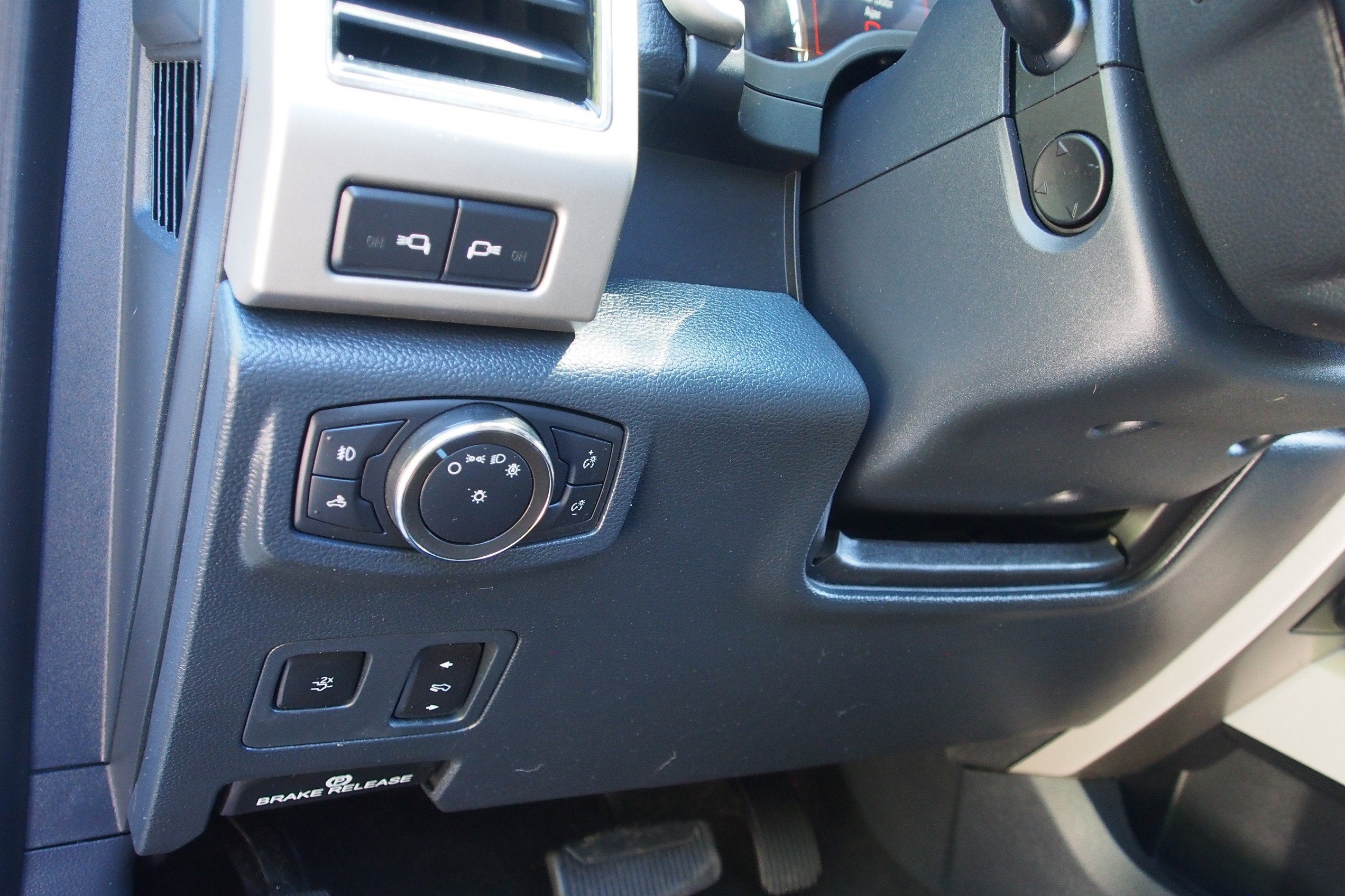 2022 Ford Super Duty F-250 SRW LARIAT