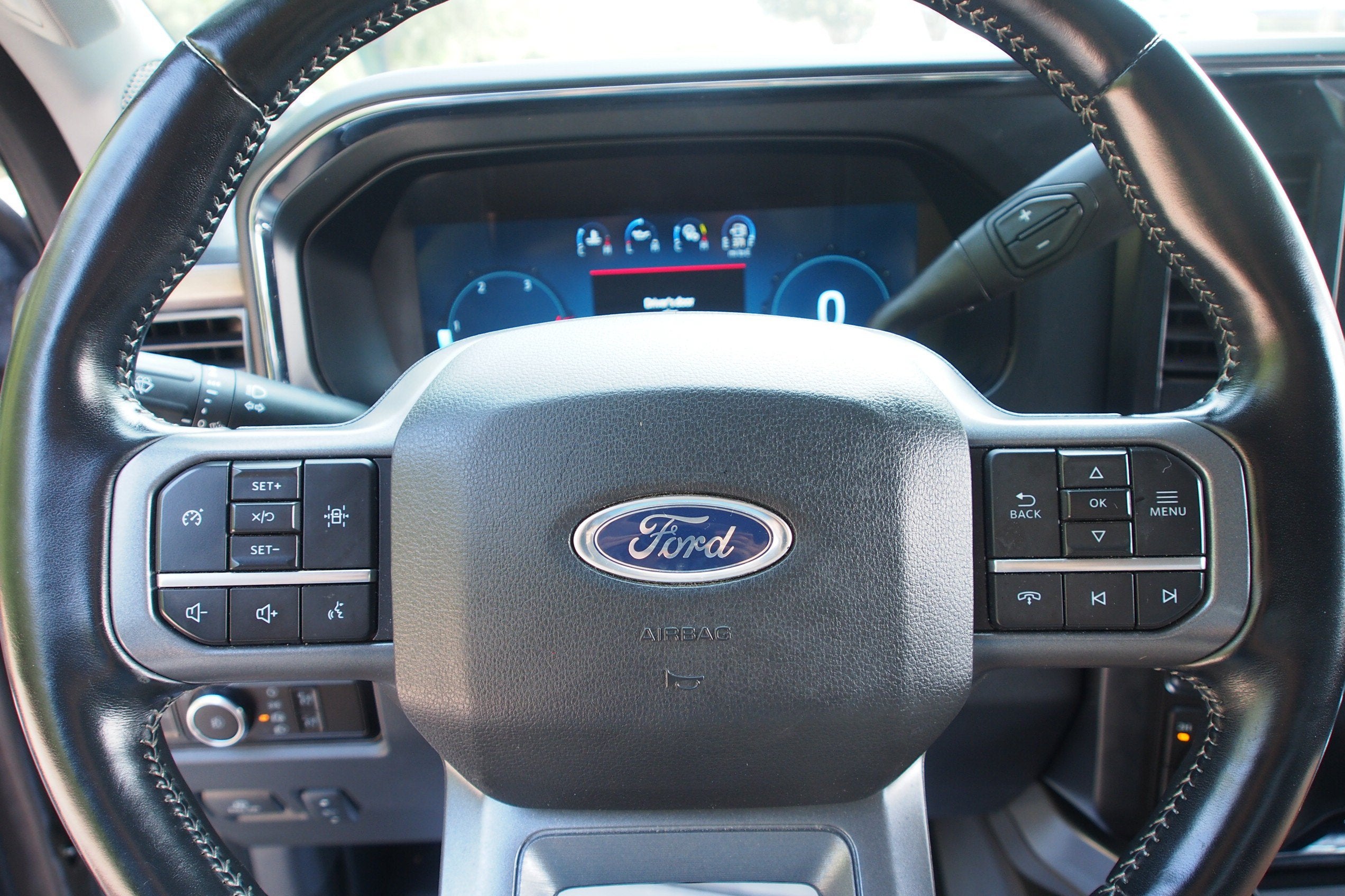 2023 Ford Super Duty F-350 SRW LARIAT