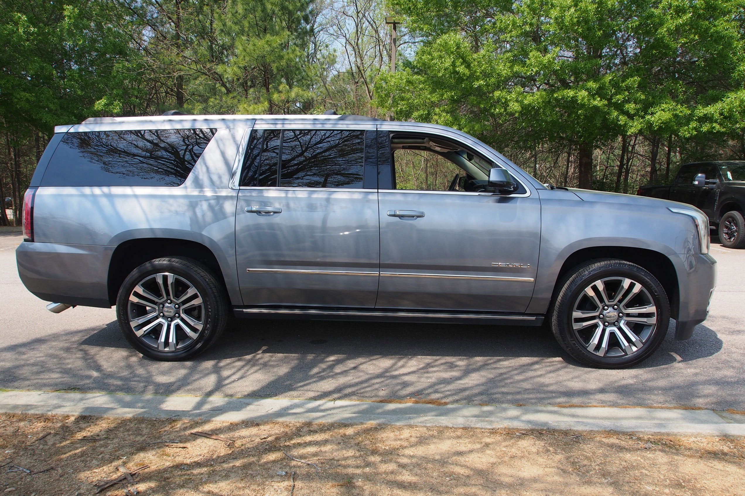 2020 GMC Yukon XL Denali