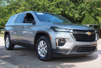 2023 Chevrolet Traverse LS