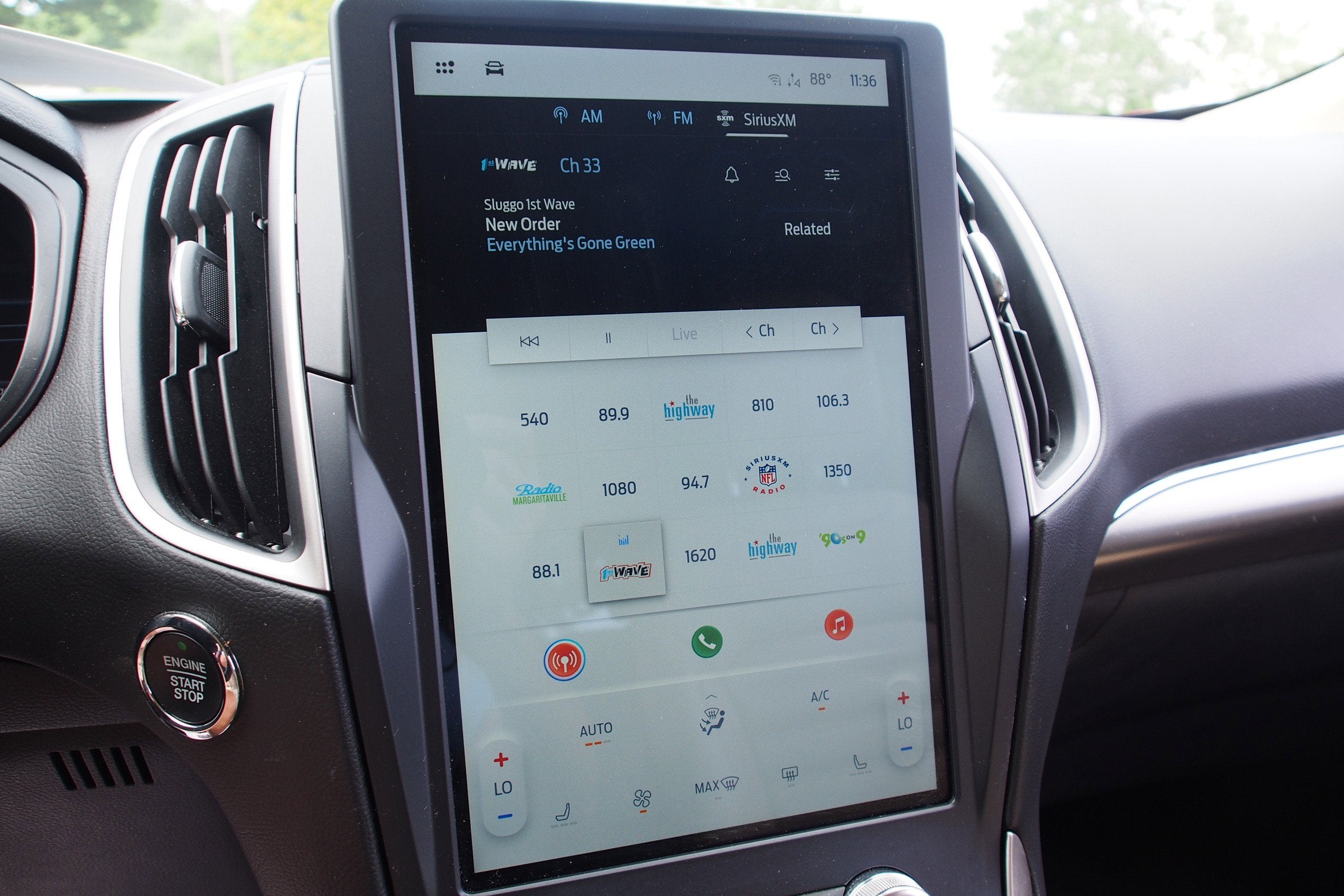 2022 Ford Edge SEL