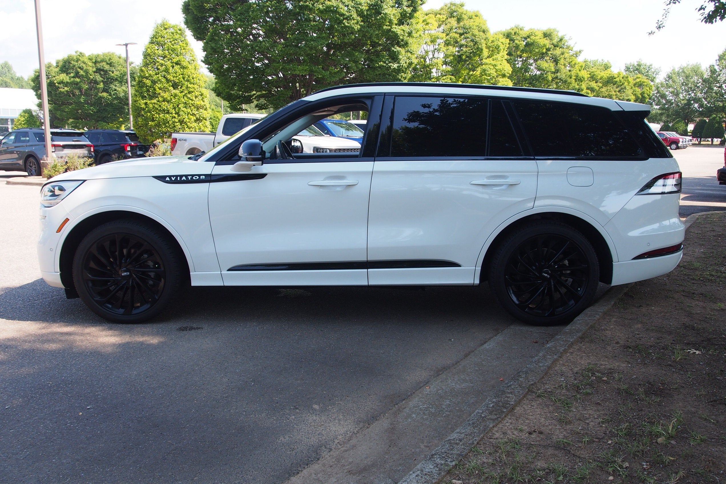 2024 Lincoln Aviator Reserve