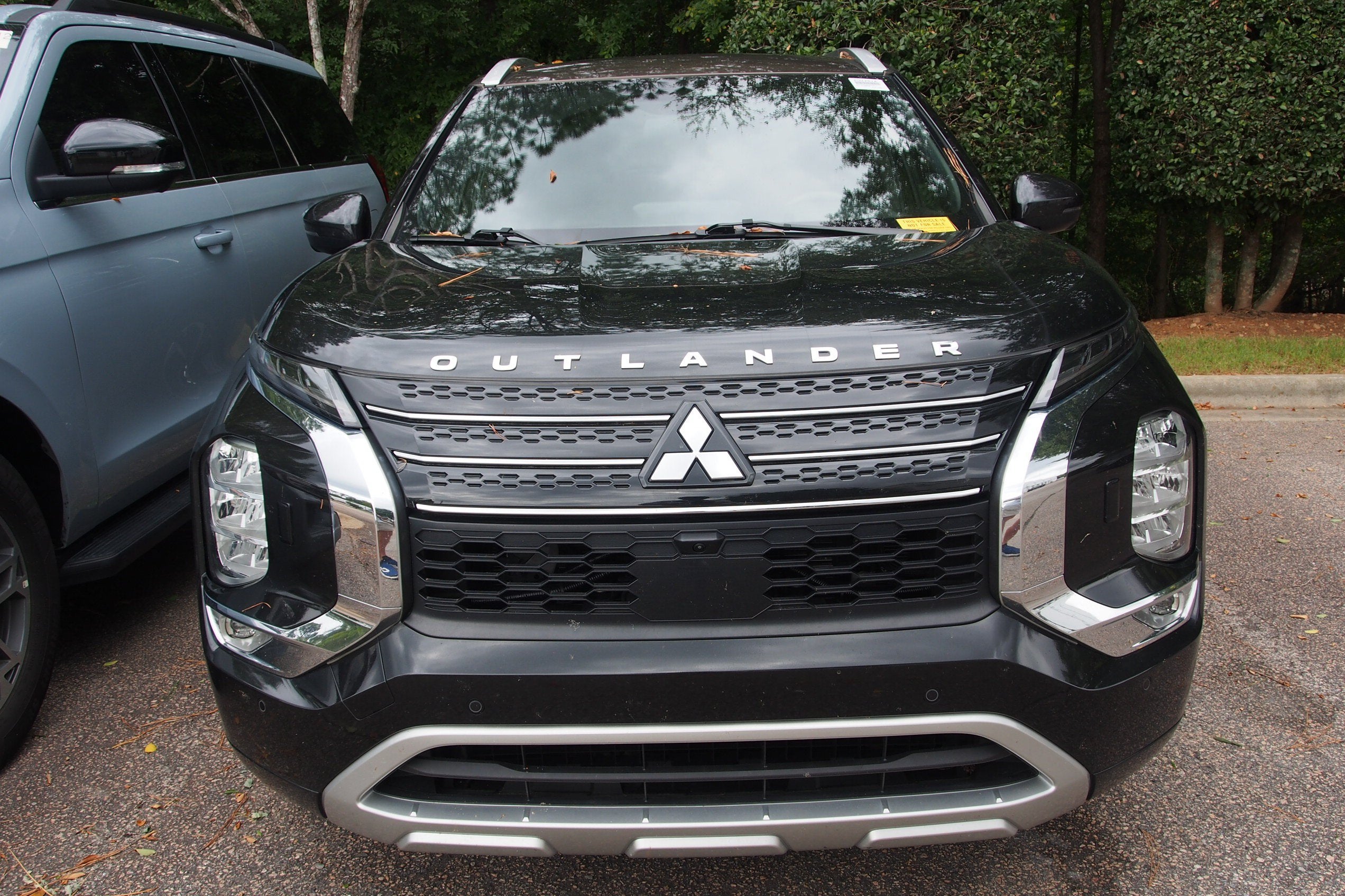 2023 Mitsubishi Outlander PHEV SEL