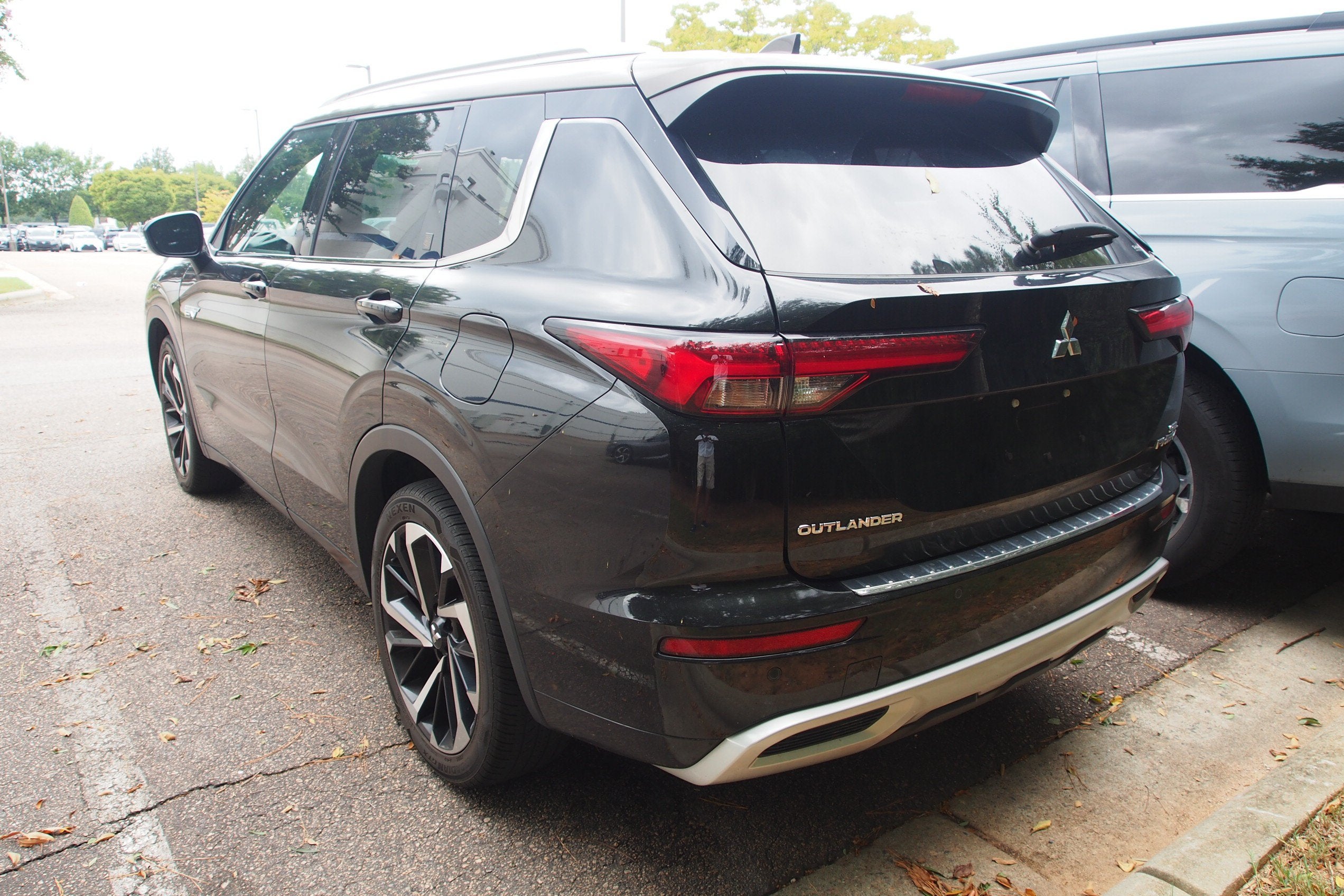 2023 Mitsubishi Outlander PHEV SEL