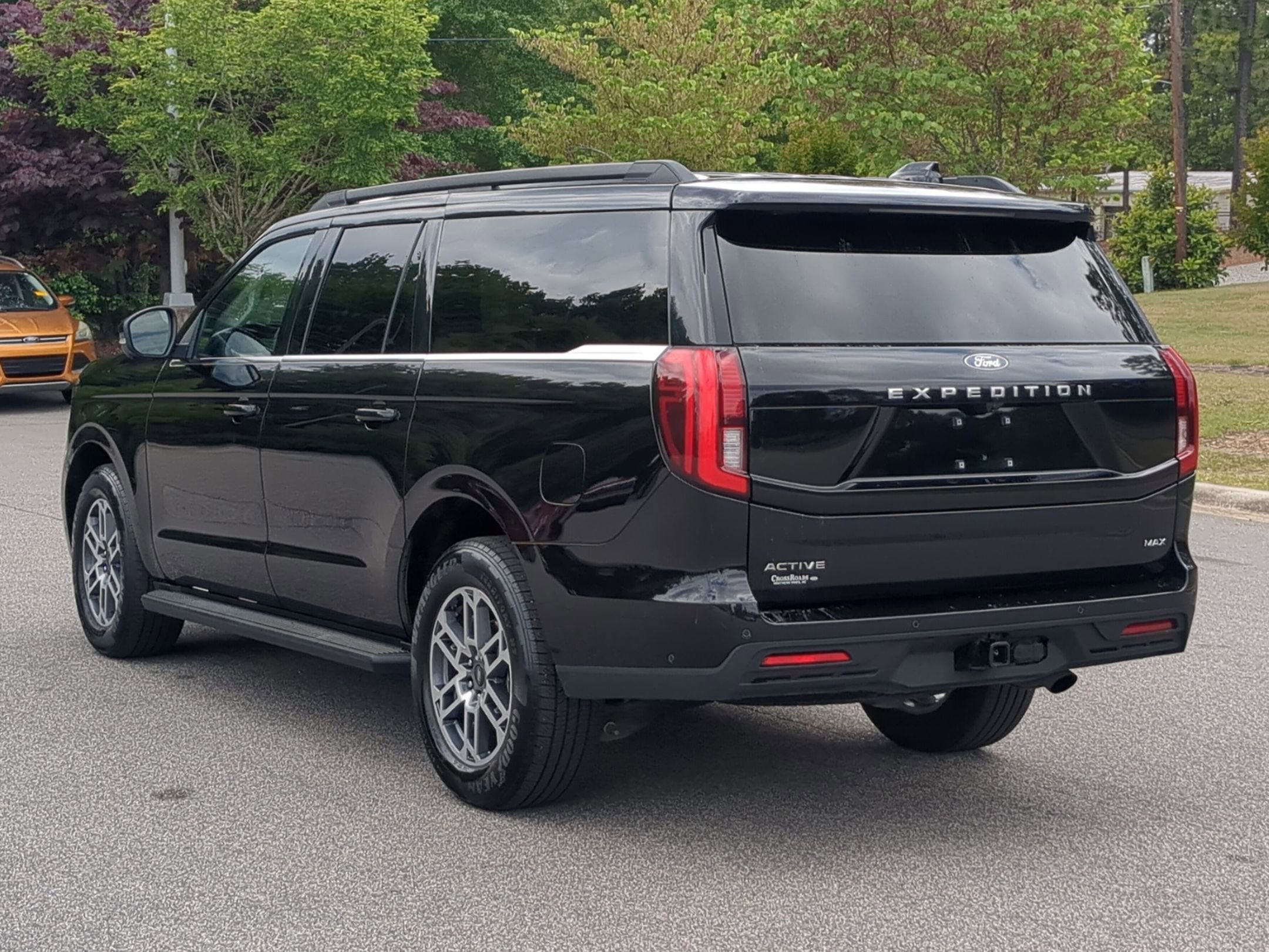 2025 Ford Expedition Max Active