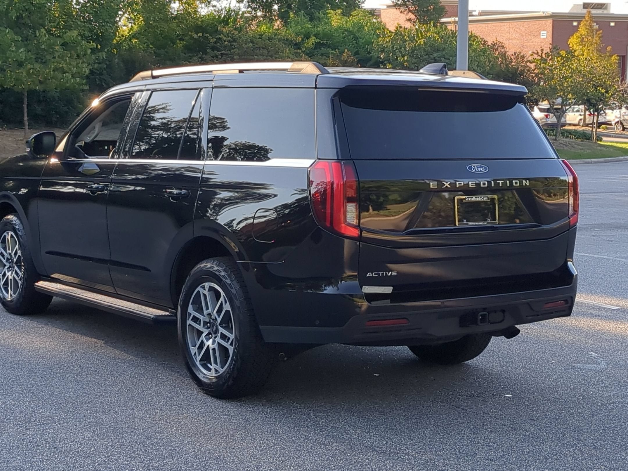 2025 Ford Expedition Active