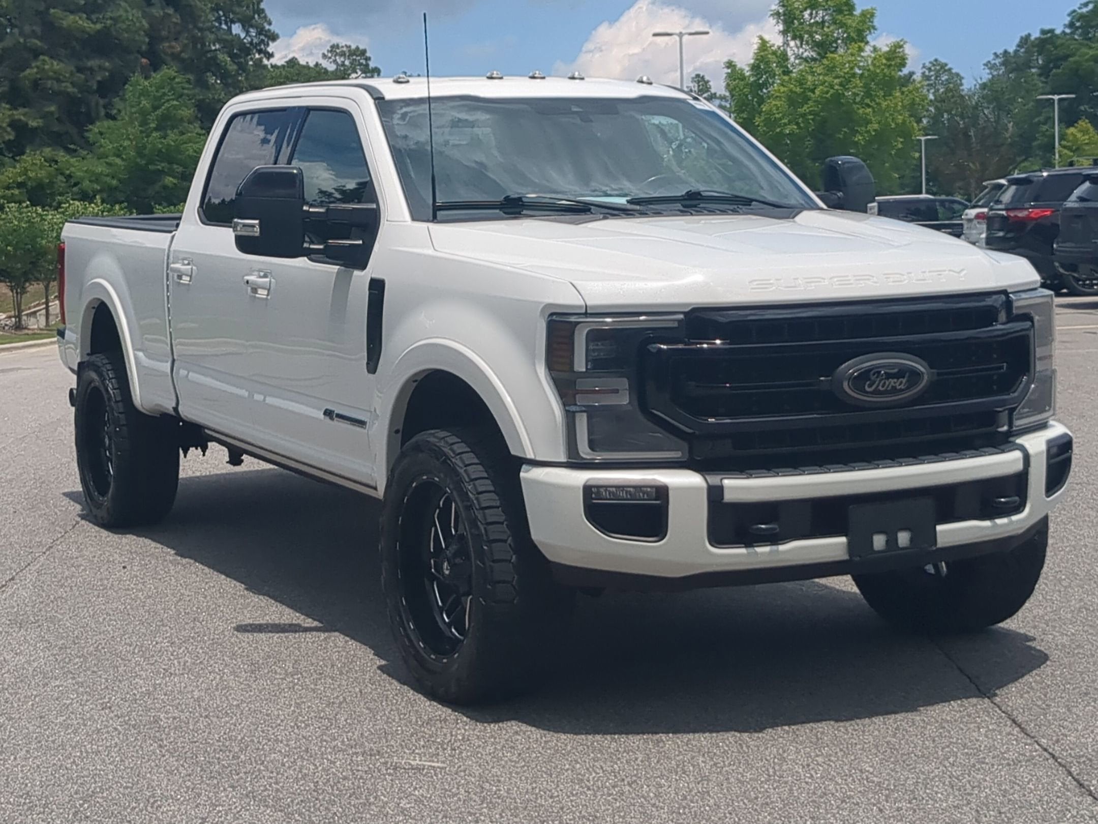 2022 Ford Super Duty F-350 SRW LARIAT