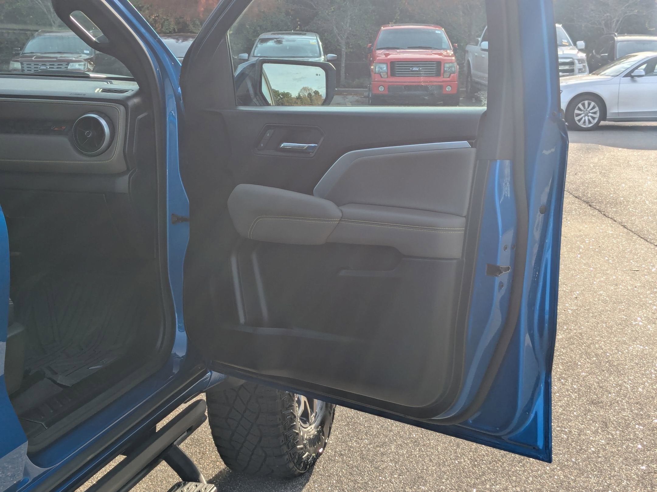 2023 Chevrolet Colorado 4WD ZR2