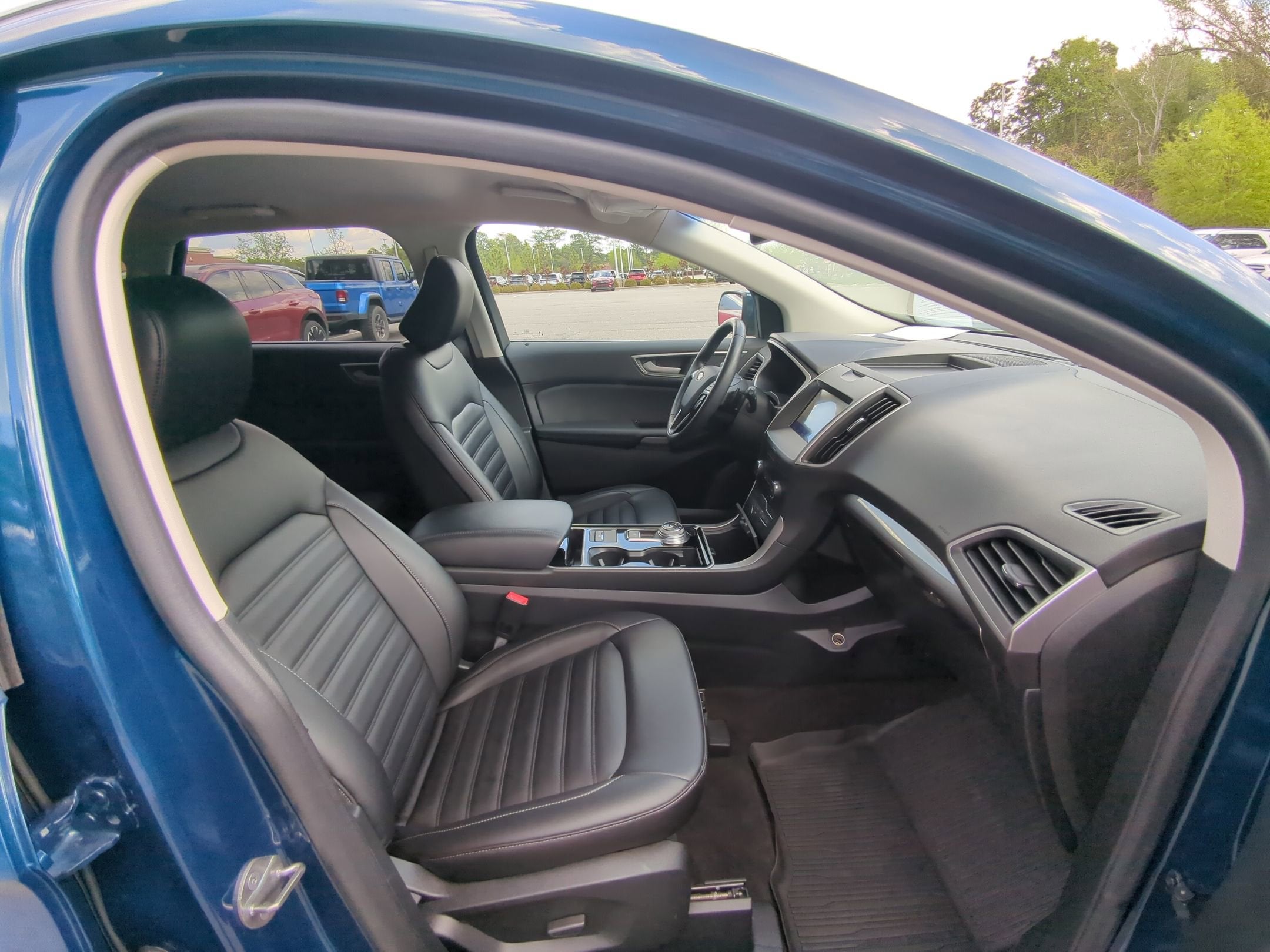 2020 Ford Edge SEL