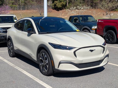 2025 Ford Mustang Mach-E Select