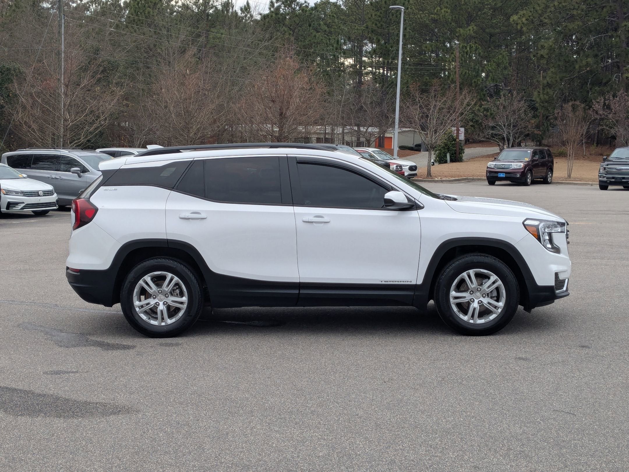 2022 GMC Terrain SLE
