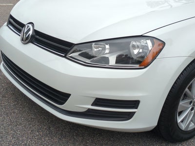 2016 Volkswagen Golf TSI S