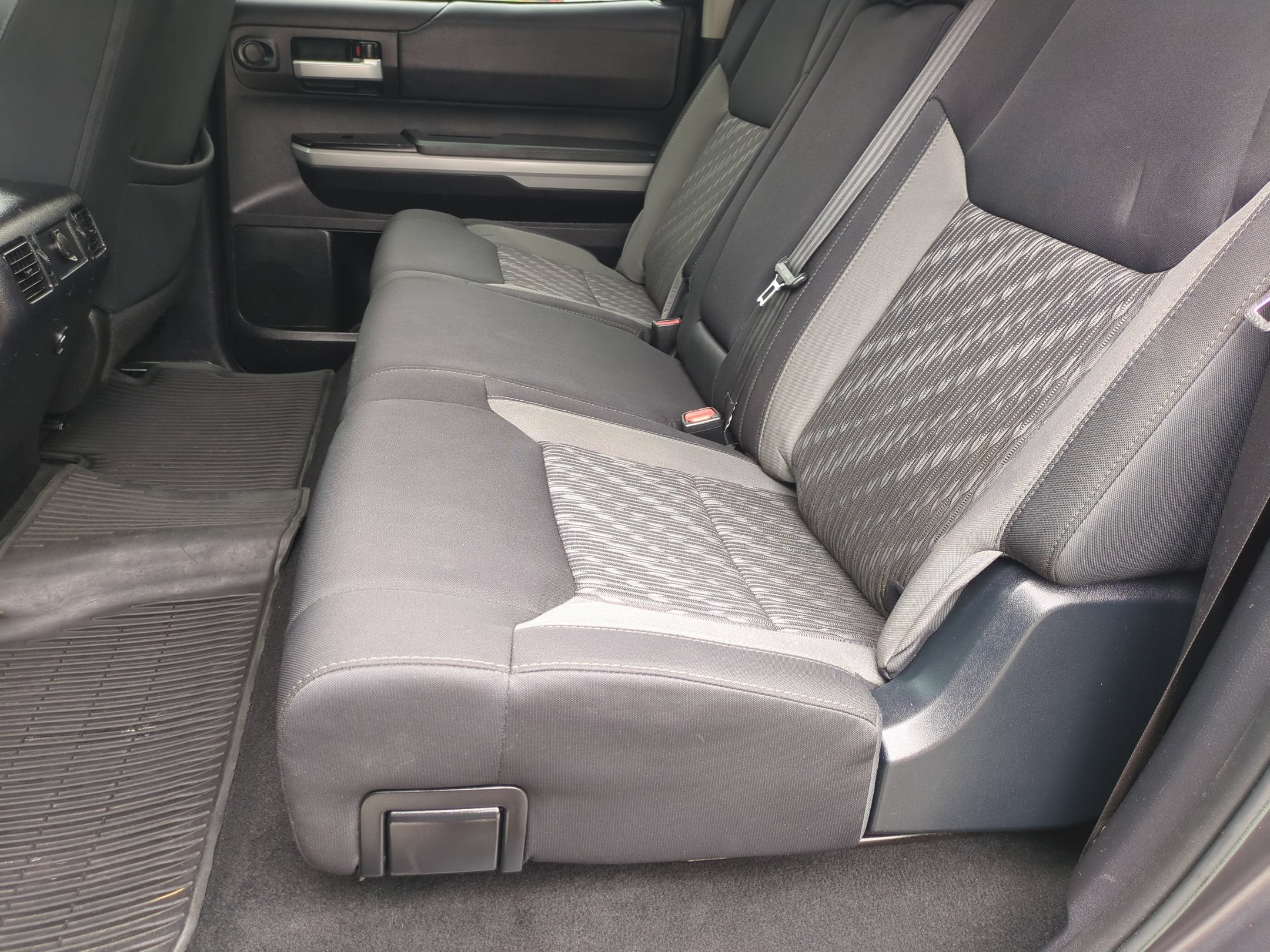 2018 Toyota Tundra 2WD SR5