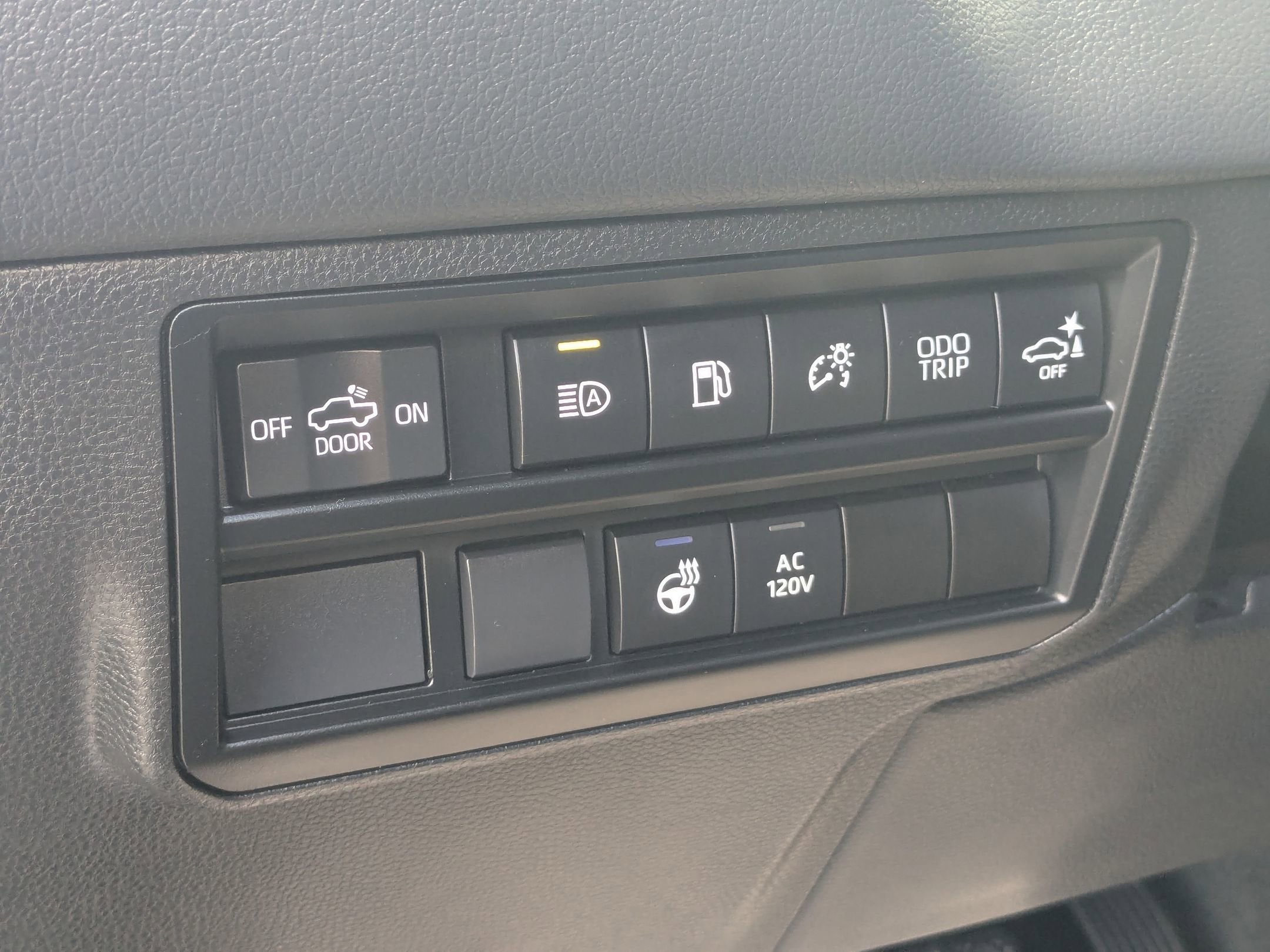 2023 Toyota Tundra 4WD Limited Hybrid