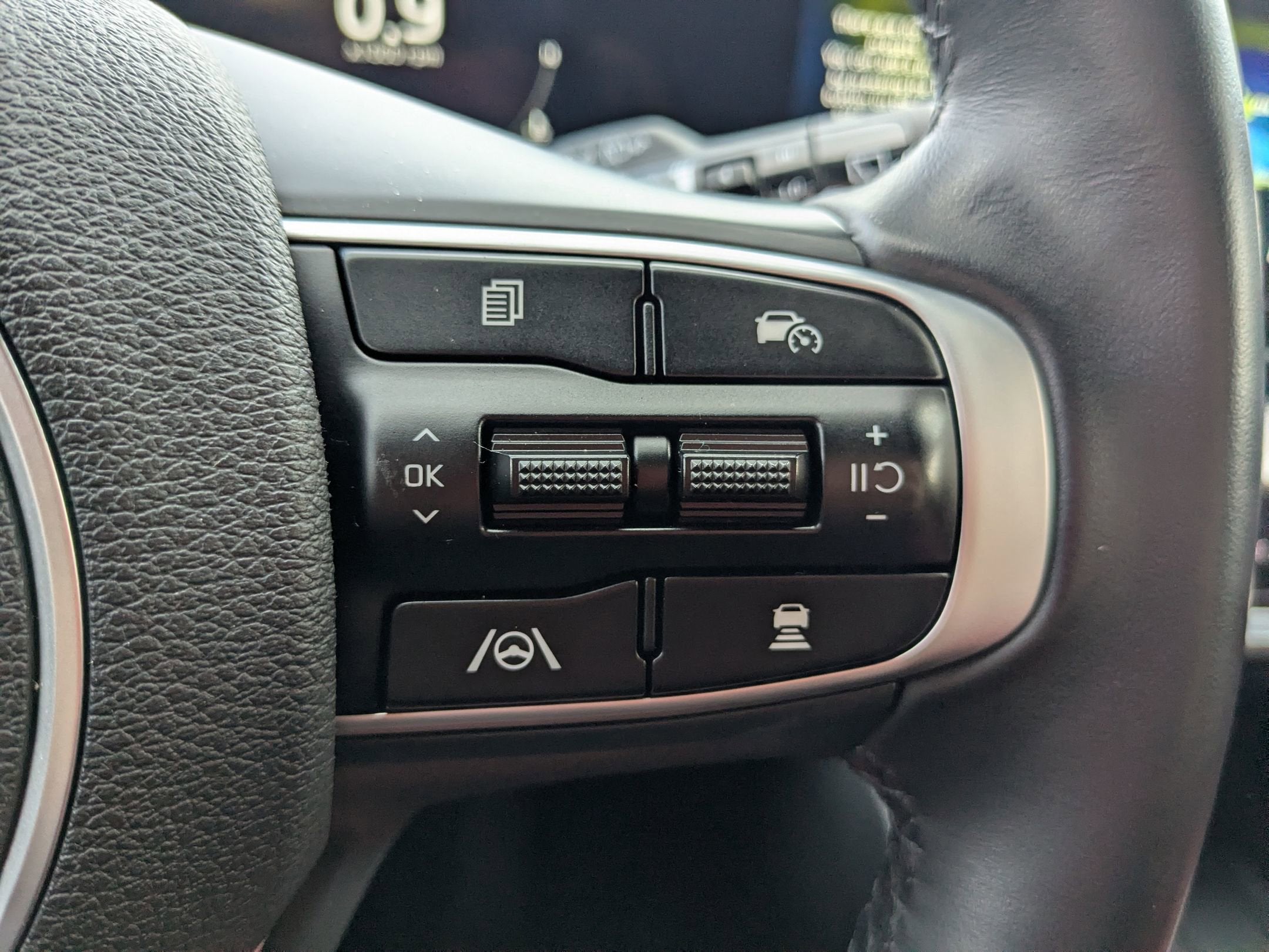 2024 Kia Sportage SX