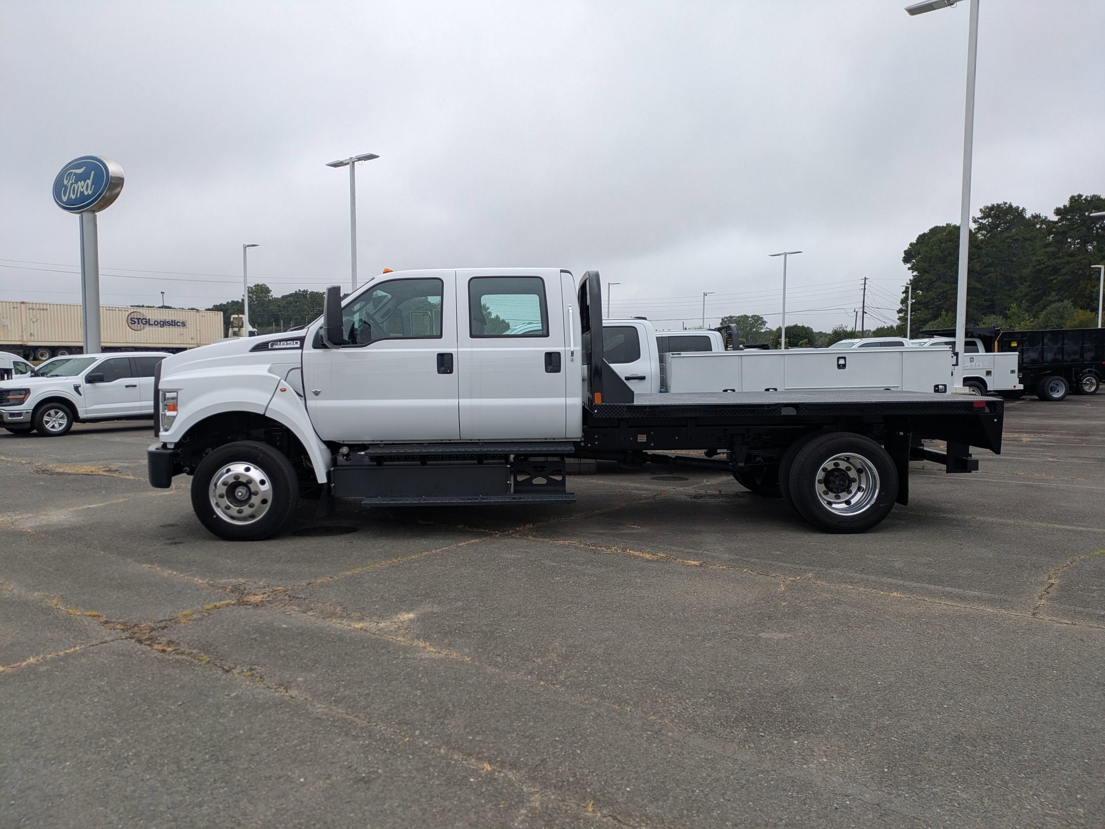 2021 Ford F-650SD Base