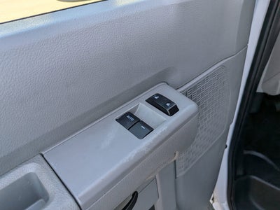 2024 Ford E-Series Cutaway Base