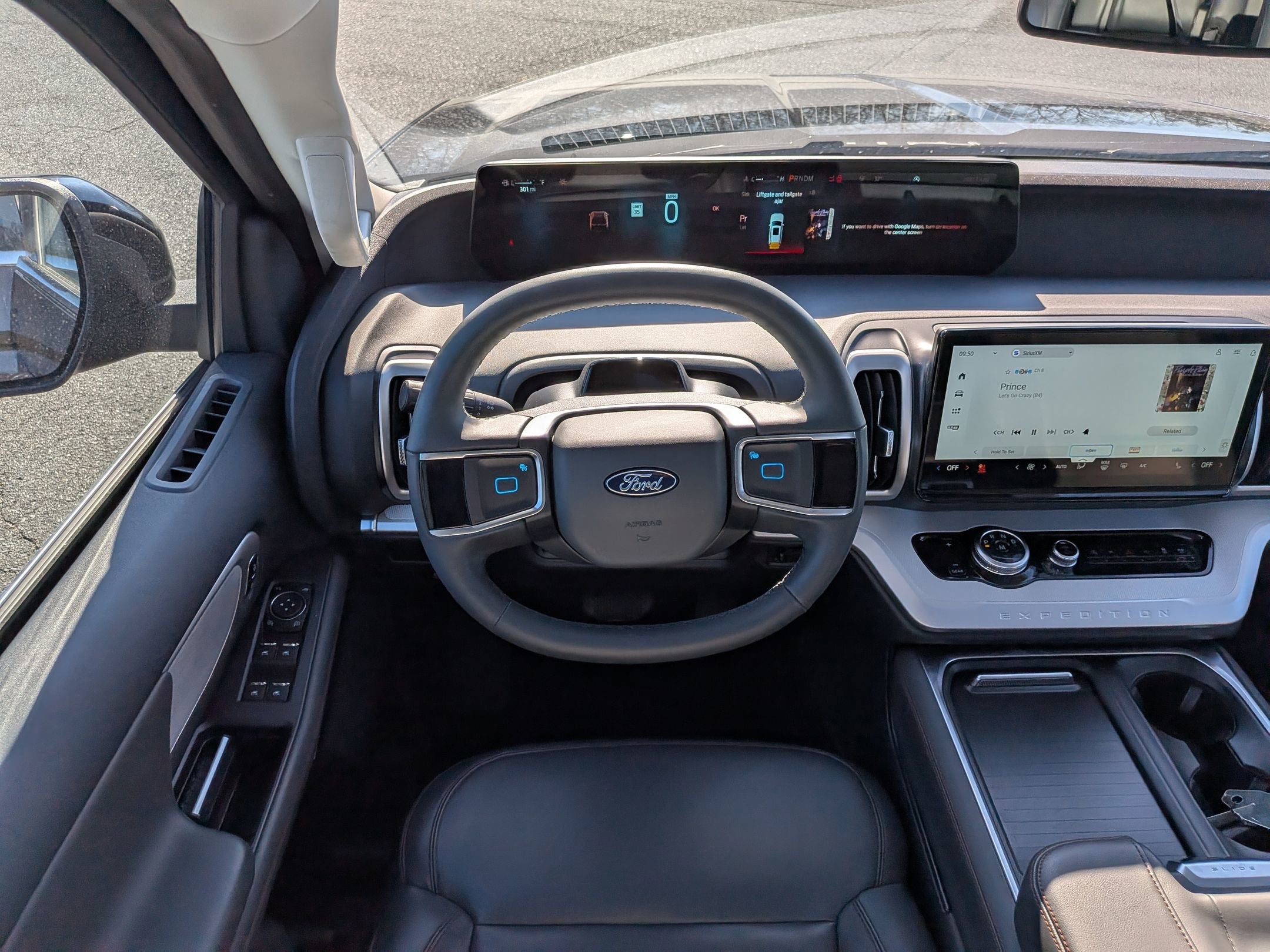 2025 Ford Expedition Active