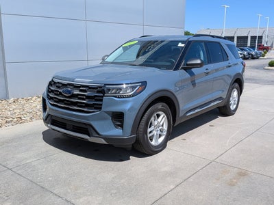 2025 Ford Explorer Active
