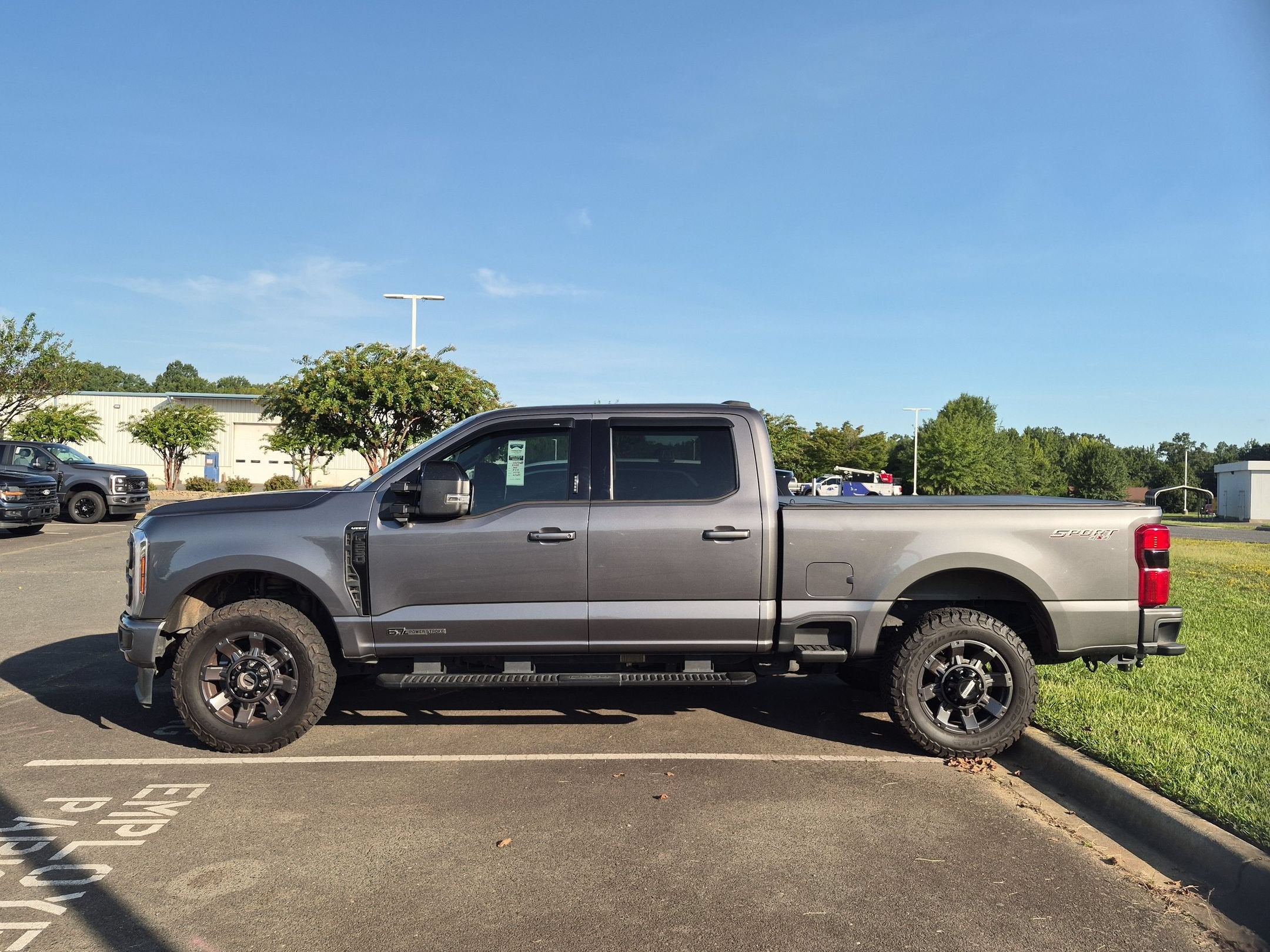 2024 Ford Super Duty F-250 SRW LARIAT