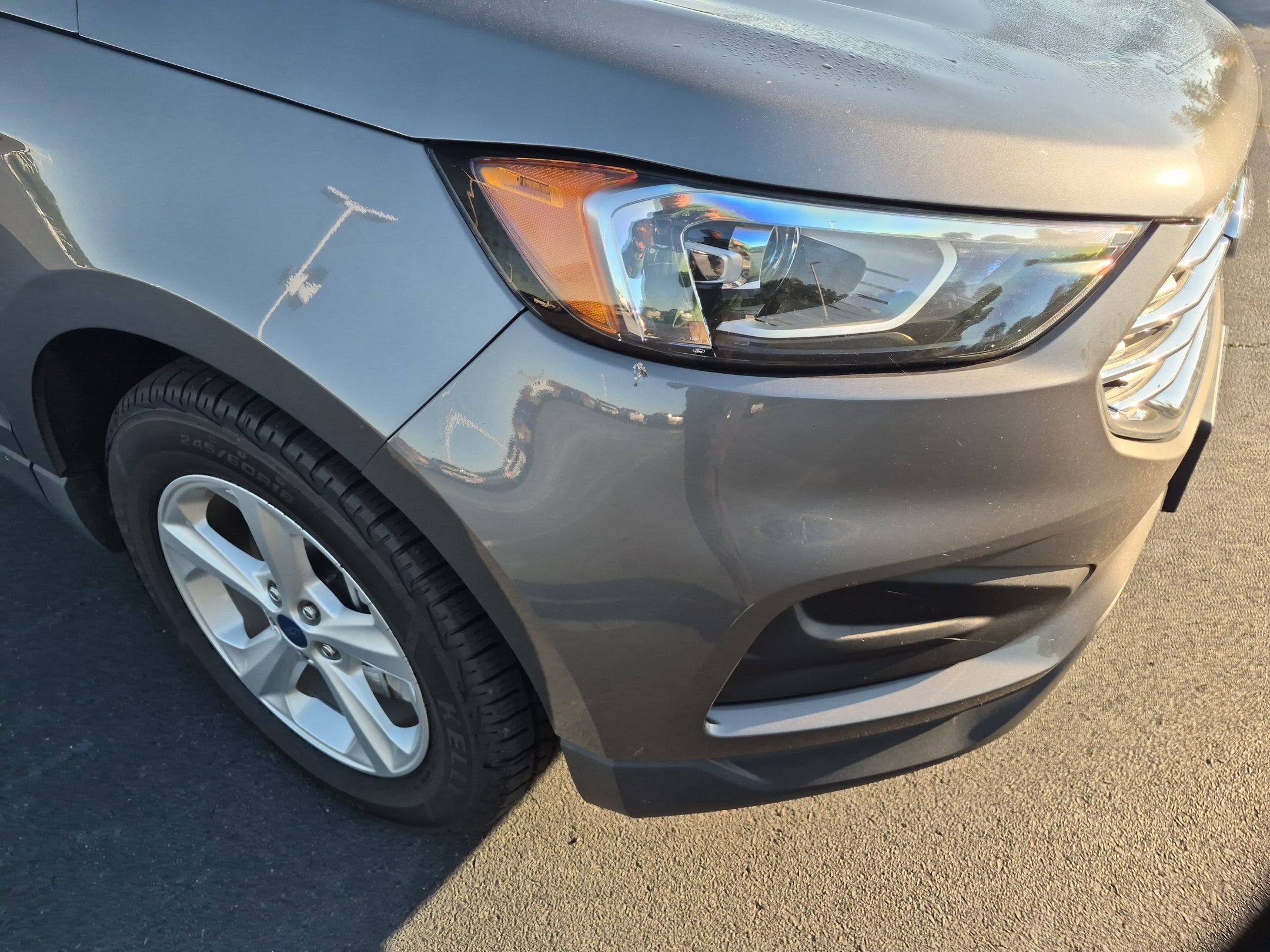 2022 Ford Edge SE