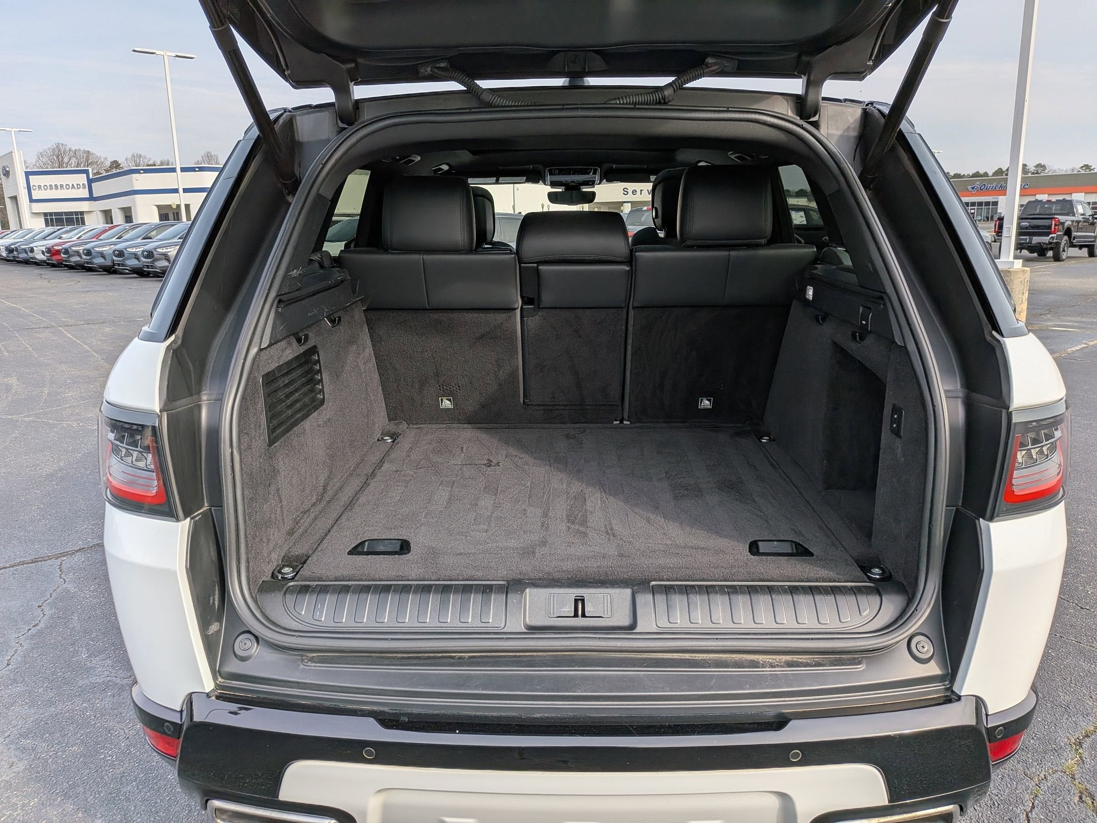 2021 Land Rover Range Rover Sport HSE Silver Edition