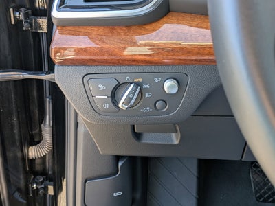 2023 Audi Q5 S line Prestige