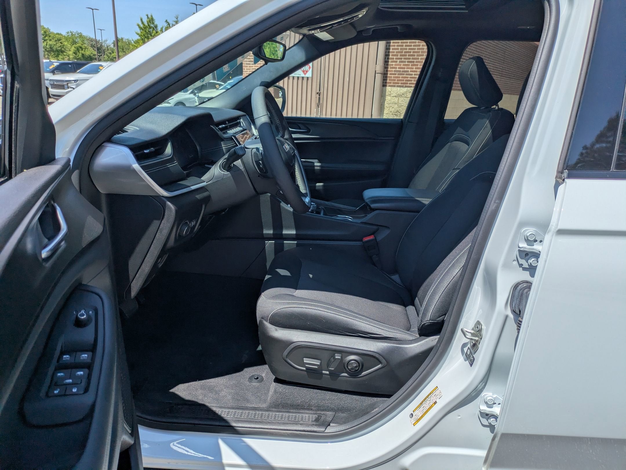 2024 Jeep Grand Cherokee L Laredo X