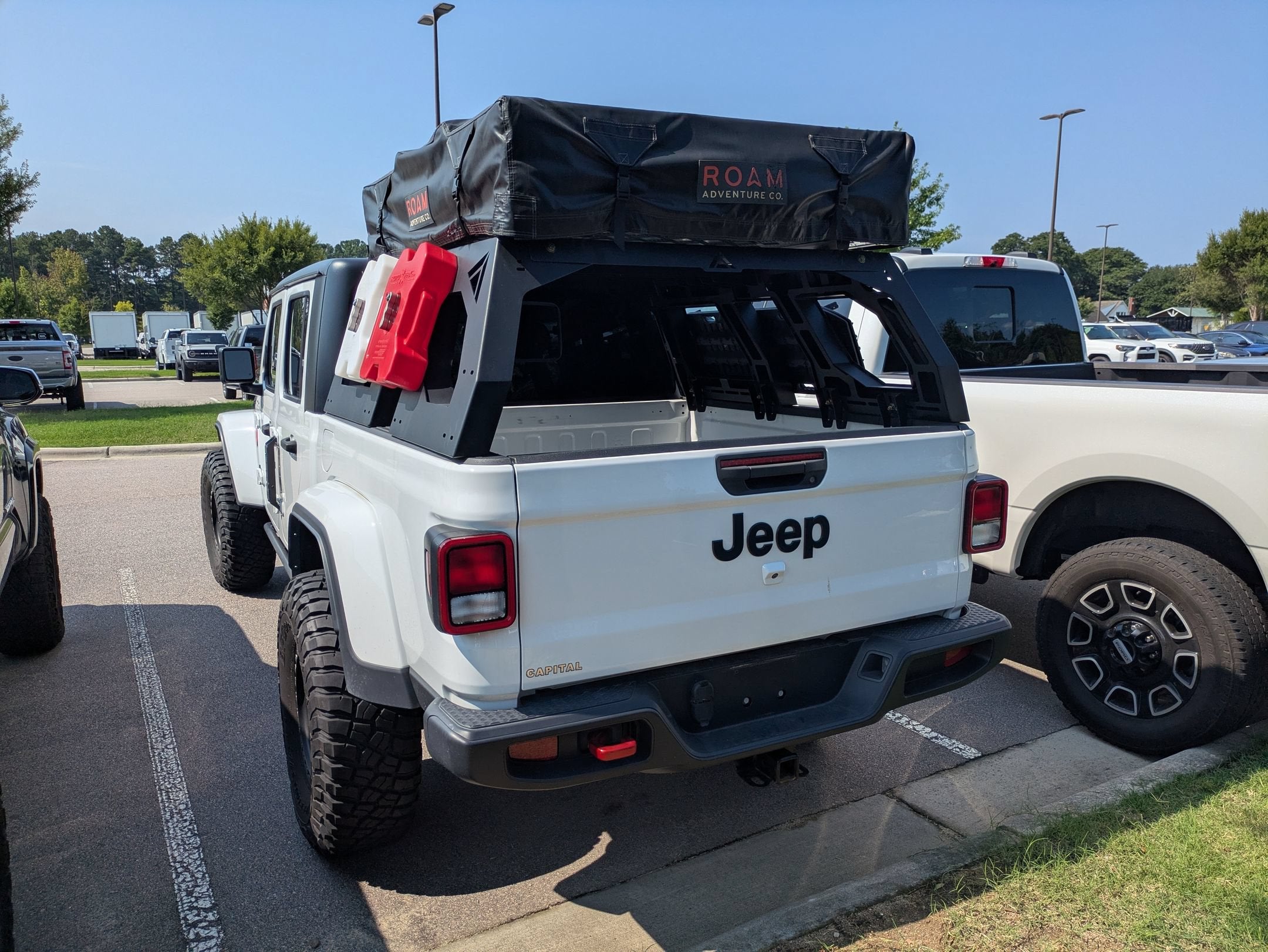 2023 Jeep Gladiator Sport S
