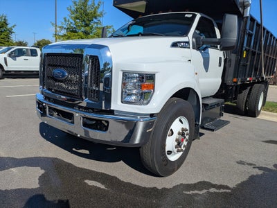 2023 Ford F-650SD Base