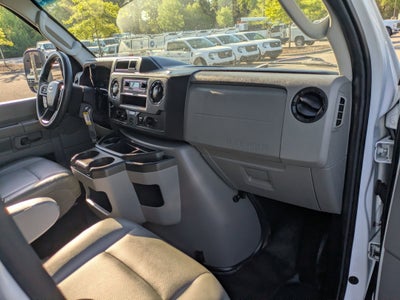 2024 Ford E-Series Cutaway Base