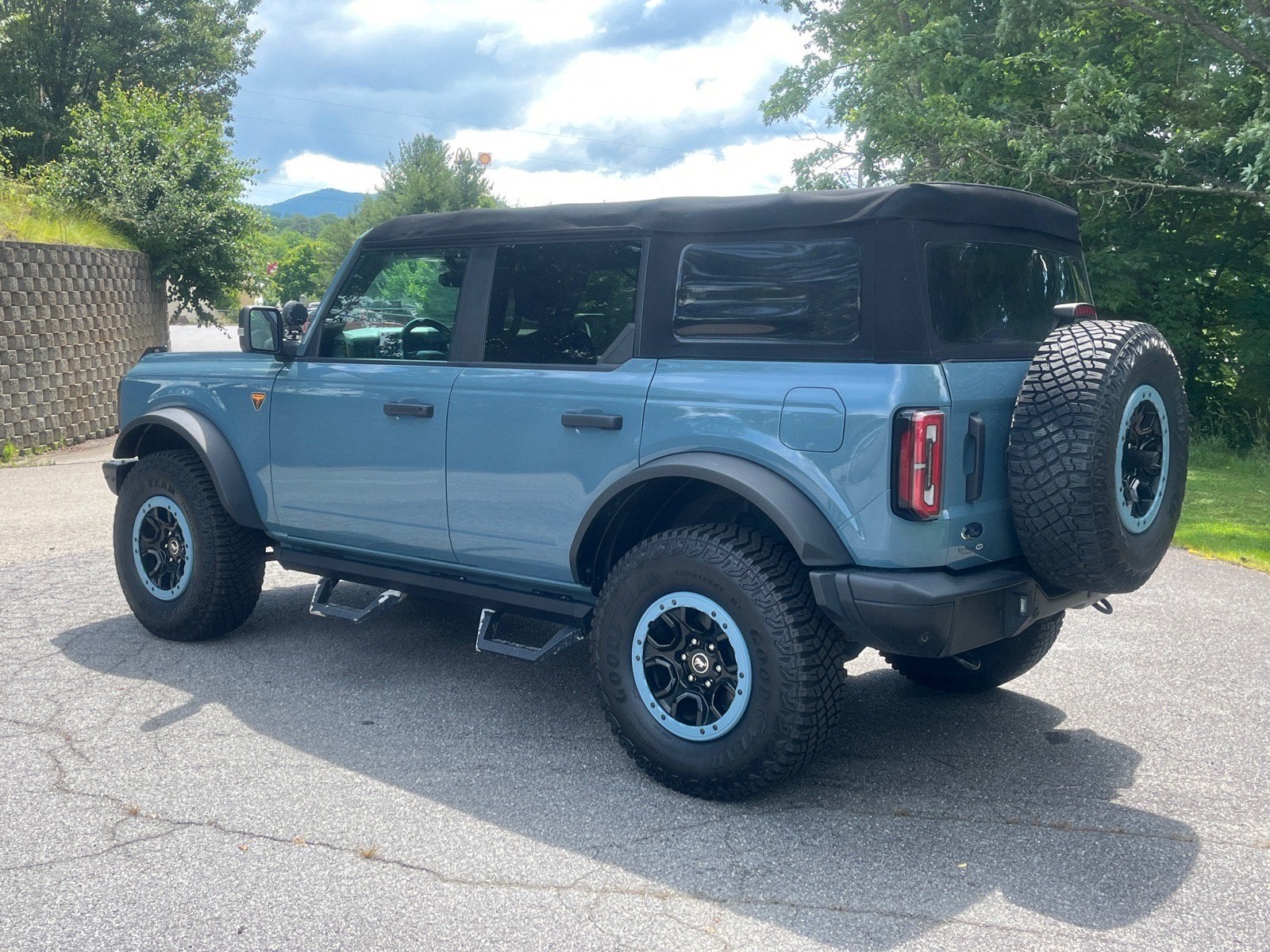 2022 Ford Bronco Badlands