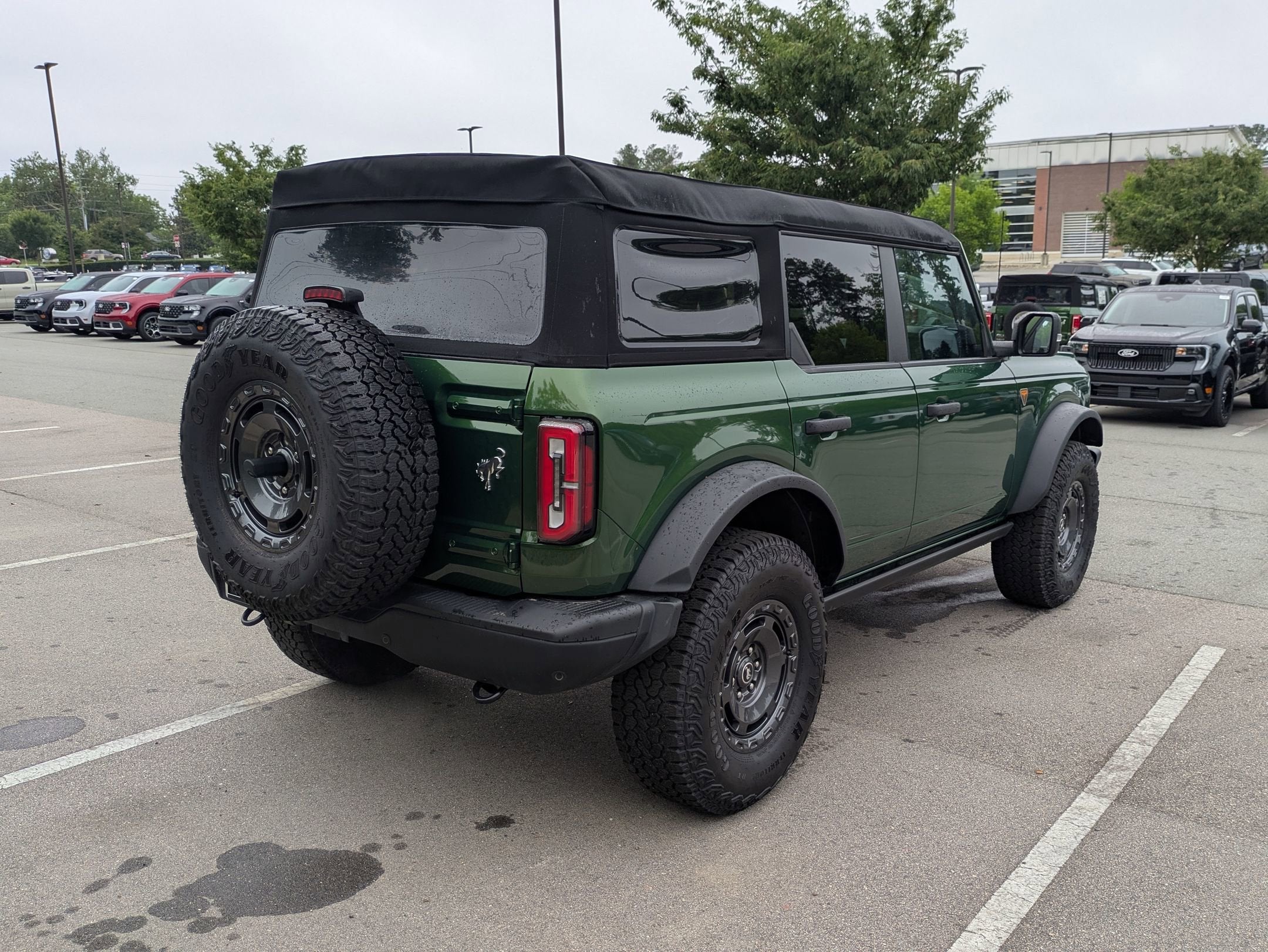 2025 Ford Bronco Badlands
