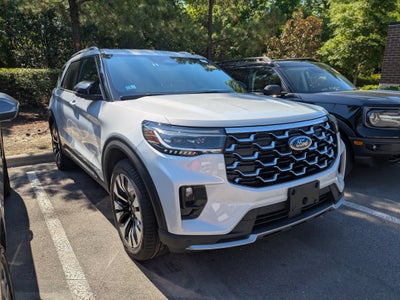 2025 Ford Explorer Platinum