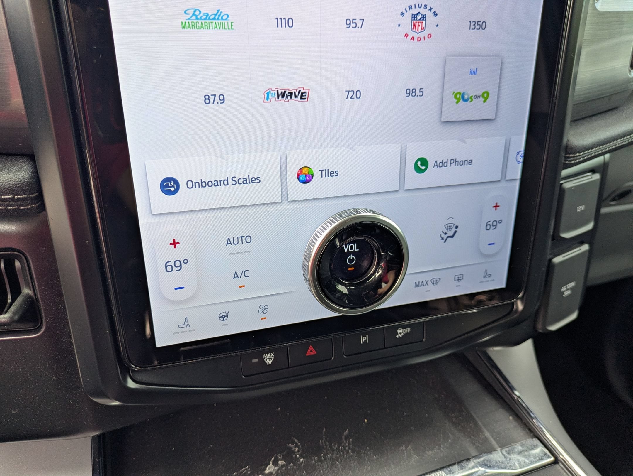 2024 Ford F-150 Lightning Flash