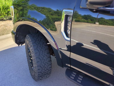 2022 Ford Super Duty F-250 SRW Platinum