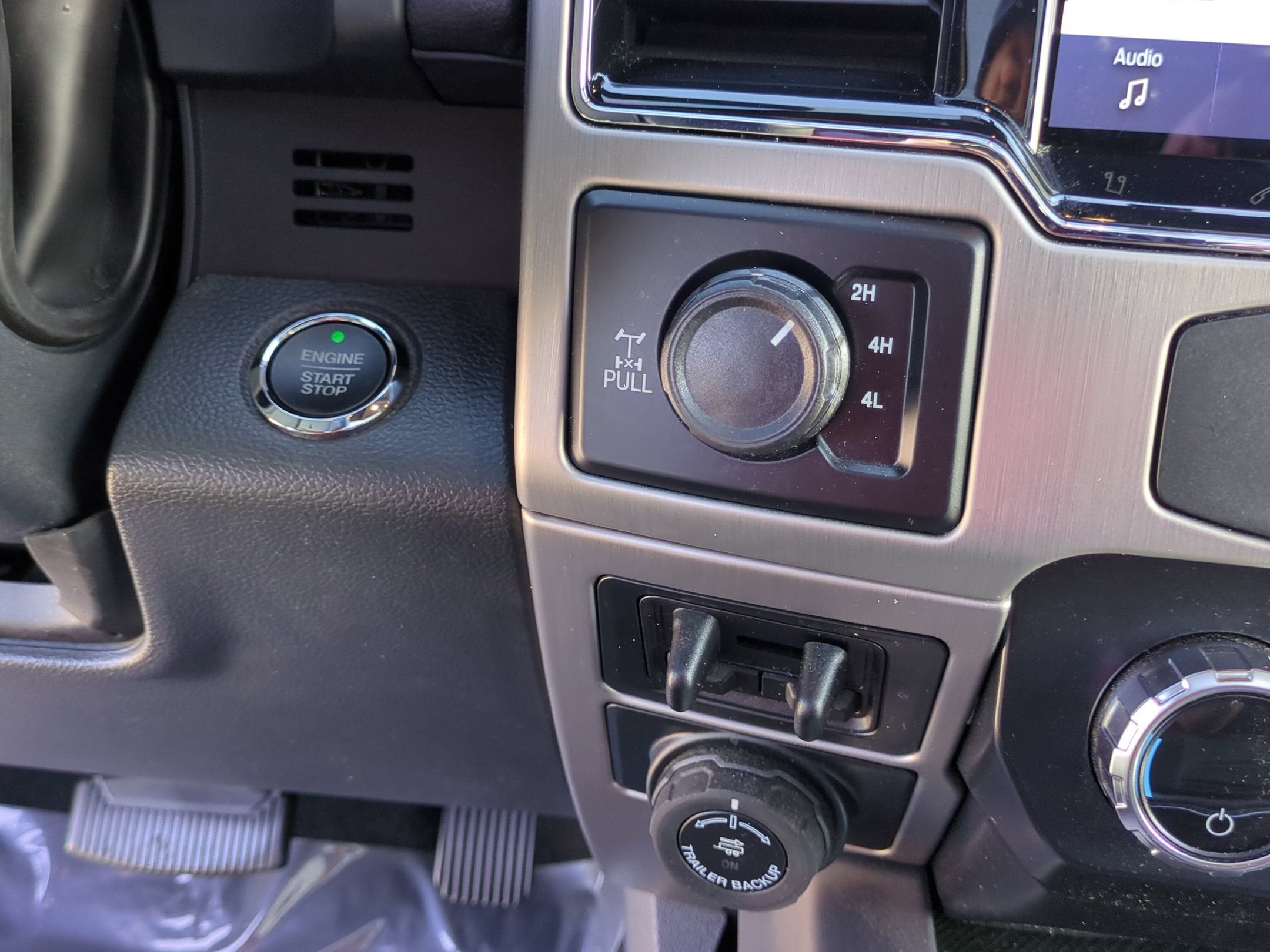 2022 Ford Super Duty F-250 SRW Platinum