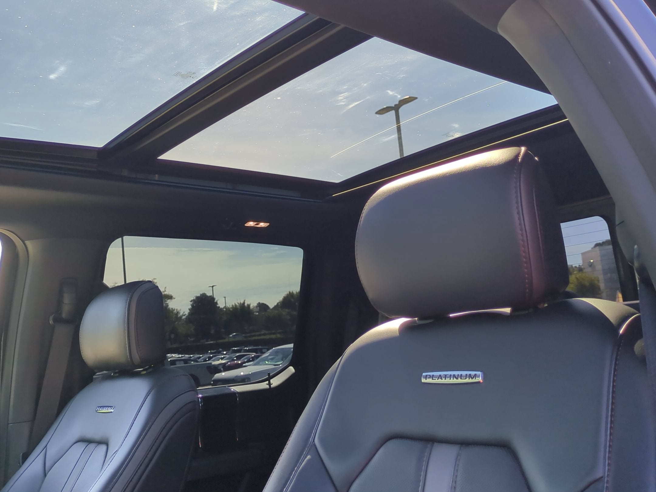 2022 Ford Super Duty F-250 SRW Platinum