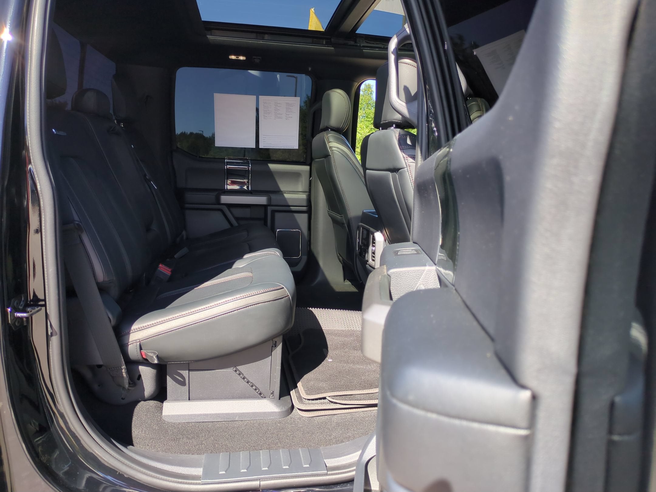 2022 Ford Super Duty F-250 SRW Platinum