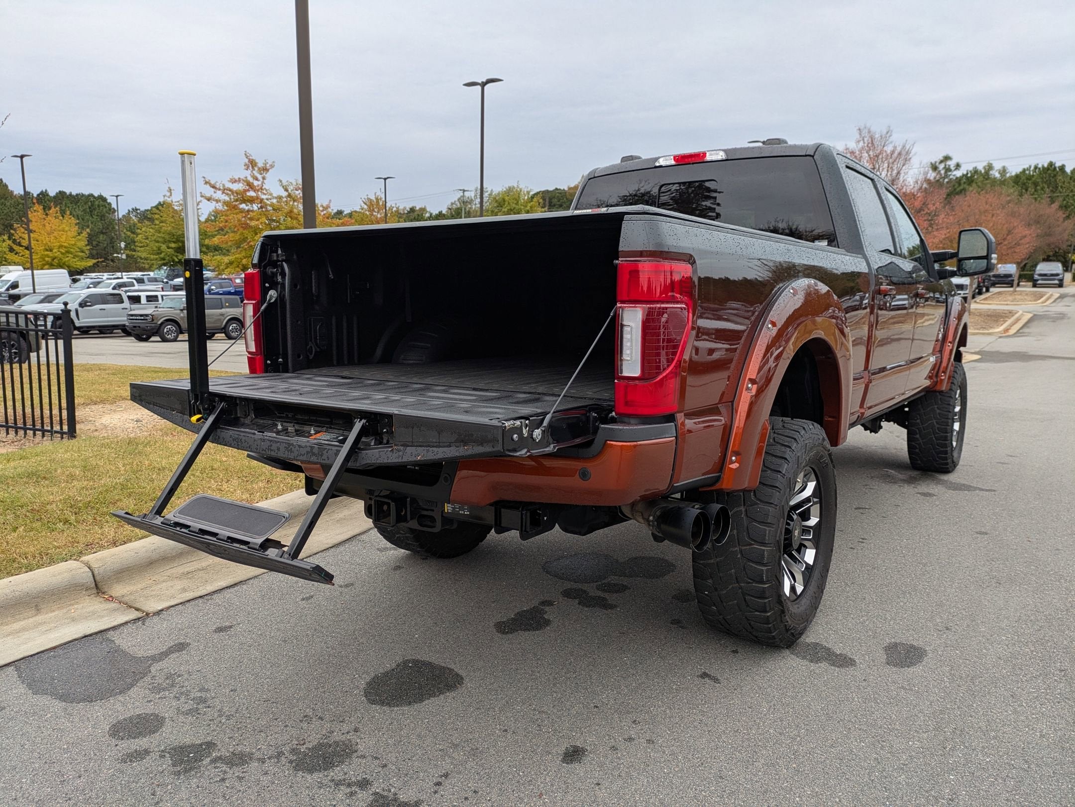 2021 Ford Super Duty F-250 SRW Lariat SCA Black Widow