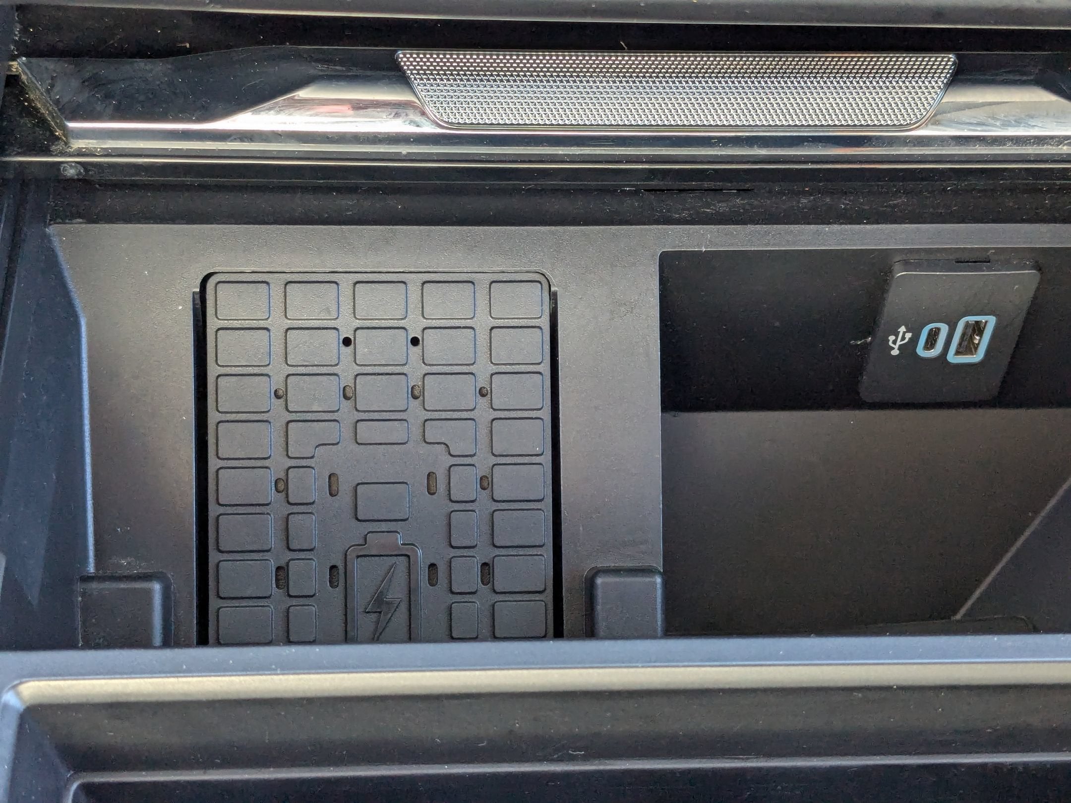 2024 Ford Super Duty F-350 SRW LARIAT