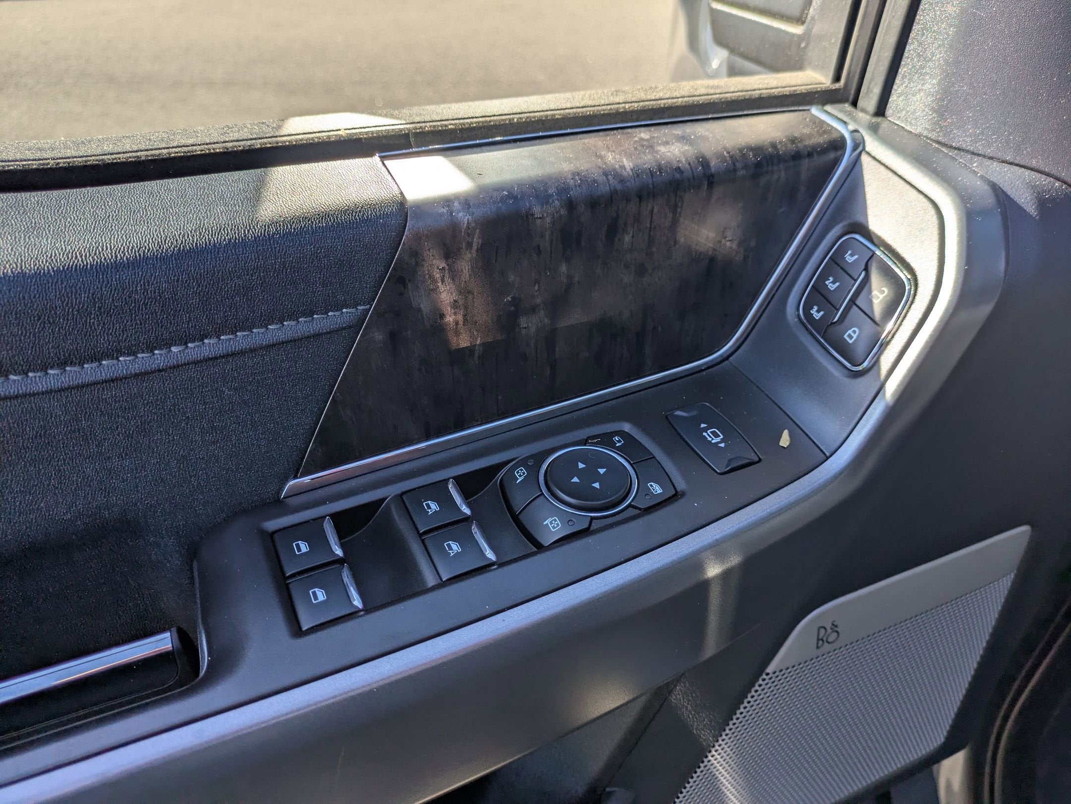 2024 Ford Super Duty F-350 SRW LARIAT
