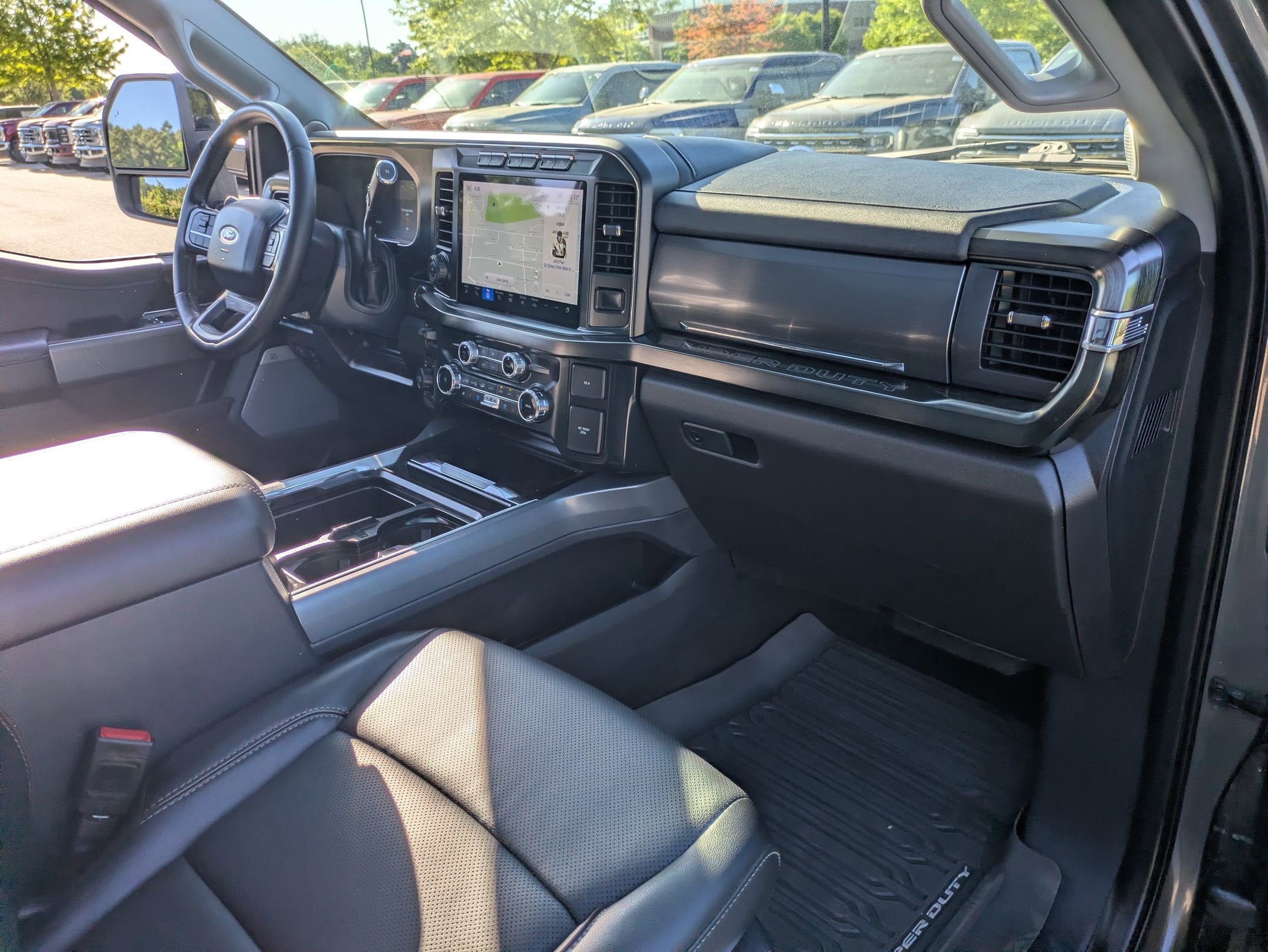 2024 Ford Super Duty F-350 SRW LARIAT