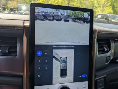 2023 Ford F-150 Lightning LARIAT