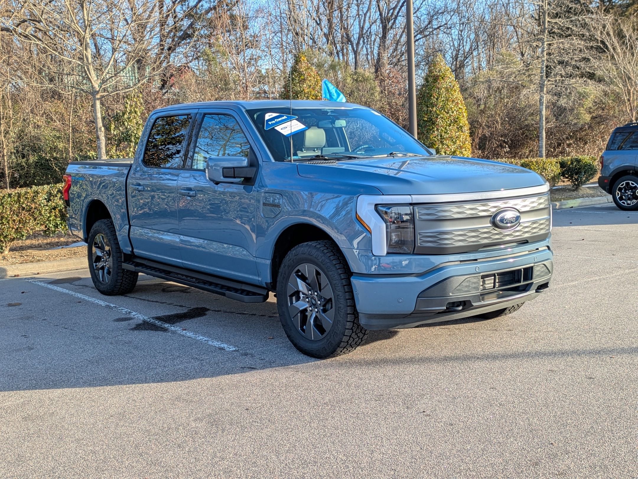 2023 Ford F-150 Lightning LARIAT