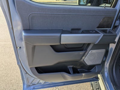 2023 Ford F-150 Lightning LARIAT